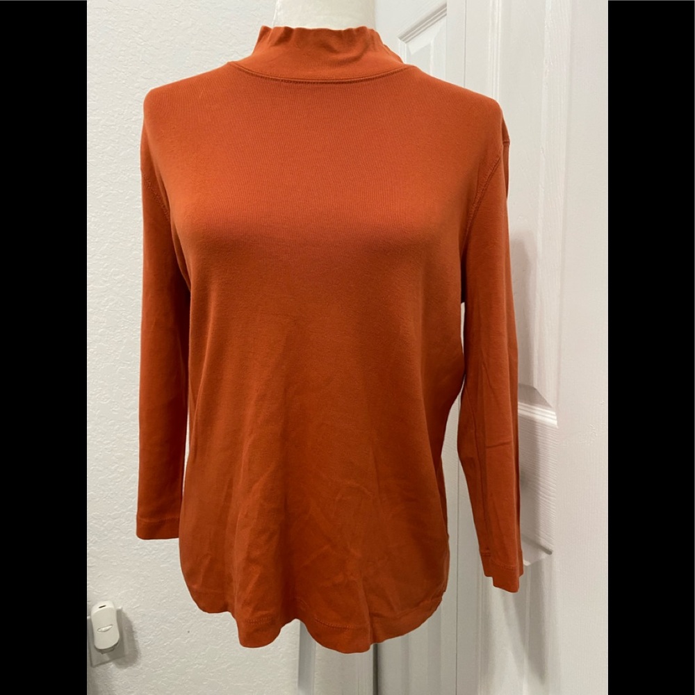Jones New York sport turtleneck